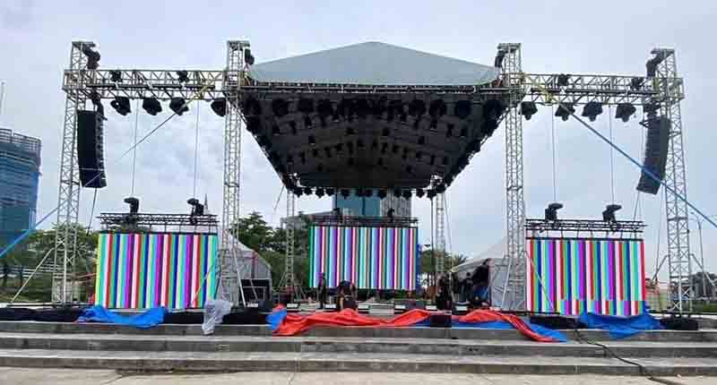 lighting stage truss